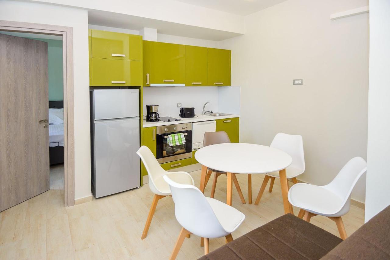 Tzogias Apartments Pan Lászi Kültér fotó