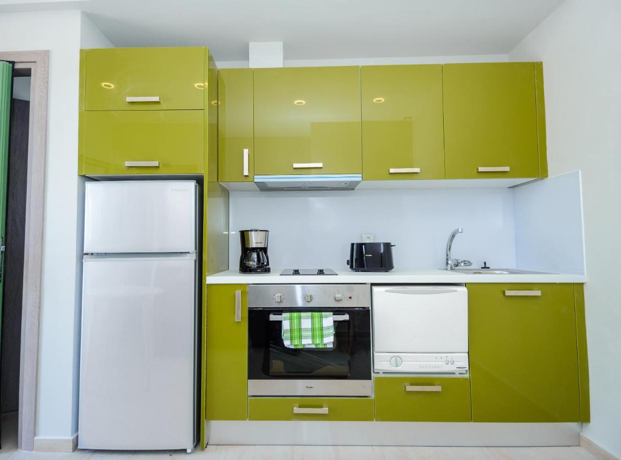 Tzogias Apartments Pan Lászi Kültér fotó