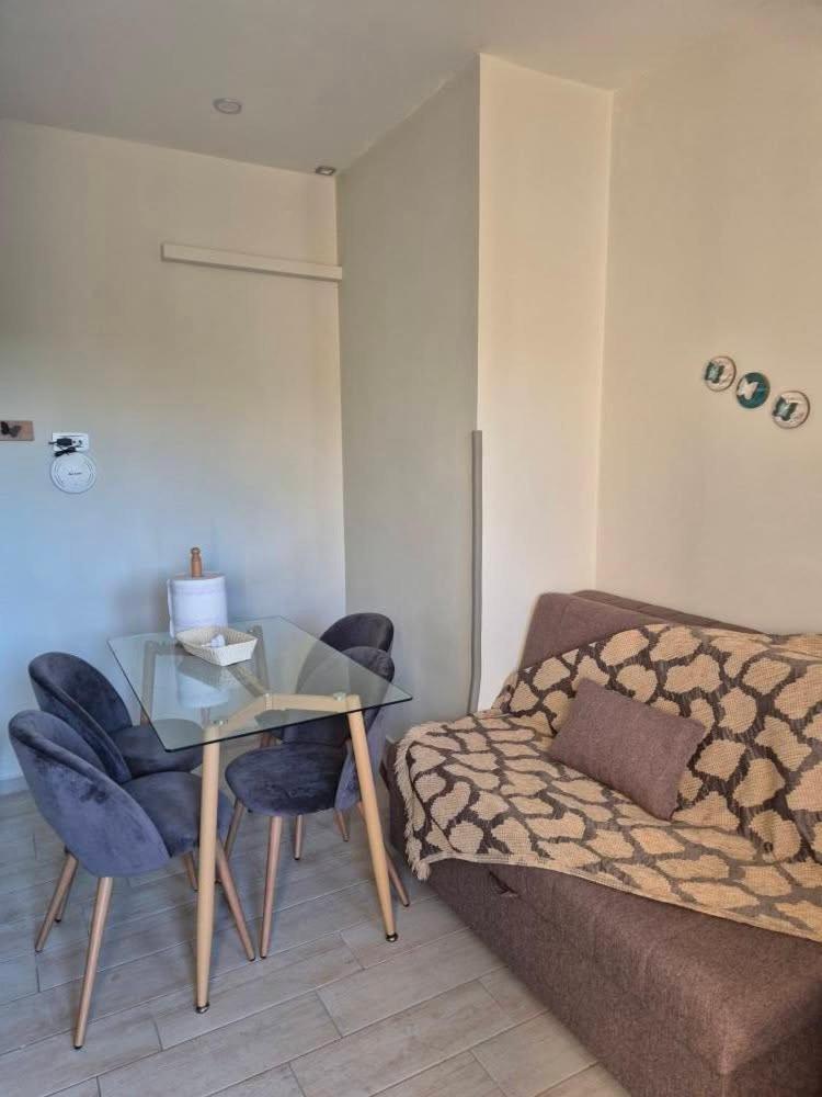 Tzogias Apartments Pan Lászi Kültér fotó